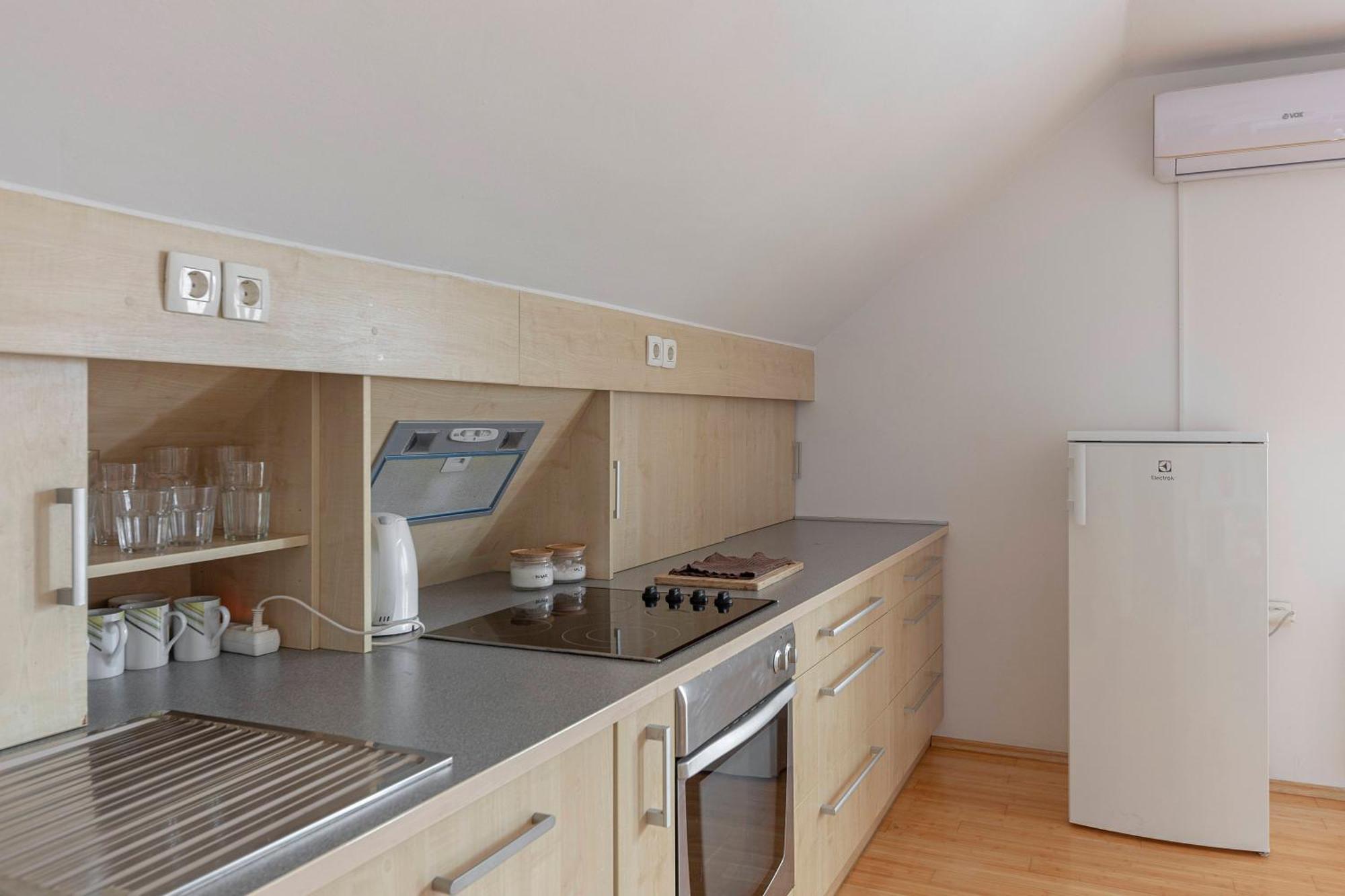 Apartment Tati Dol pri Ljubljani Exteriör bild